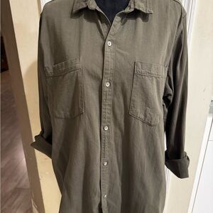 Lucky Brand Men's Casual Olive Button-Down Shirt